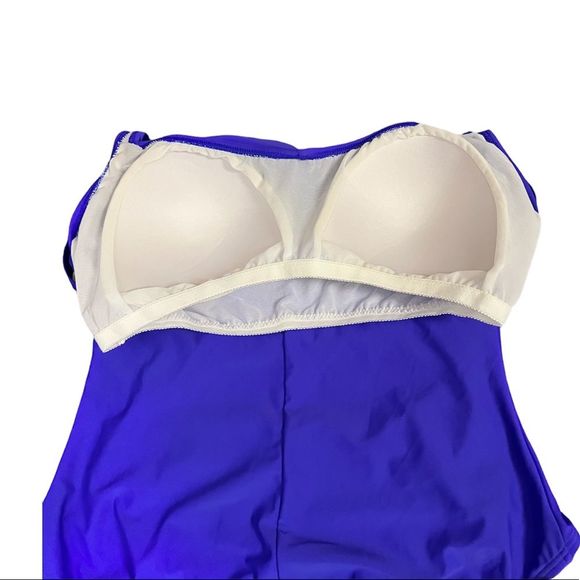 WOMEN’S ONE PIECE SWIMSUIT 
Swimsuits for all
Color: DEEP SEA PURPLE
Size XL- 20 - Picture 6 of 8